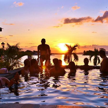 Hotel Peten Express Flores Ngoại thất bức ảnh