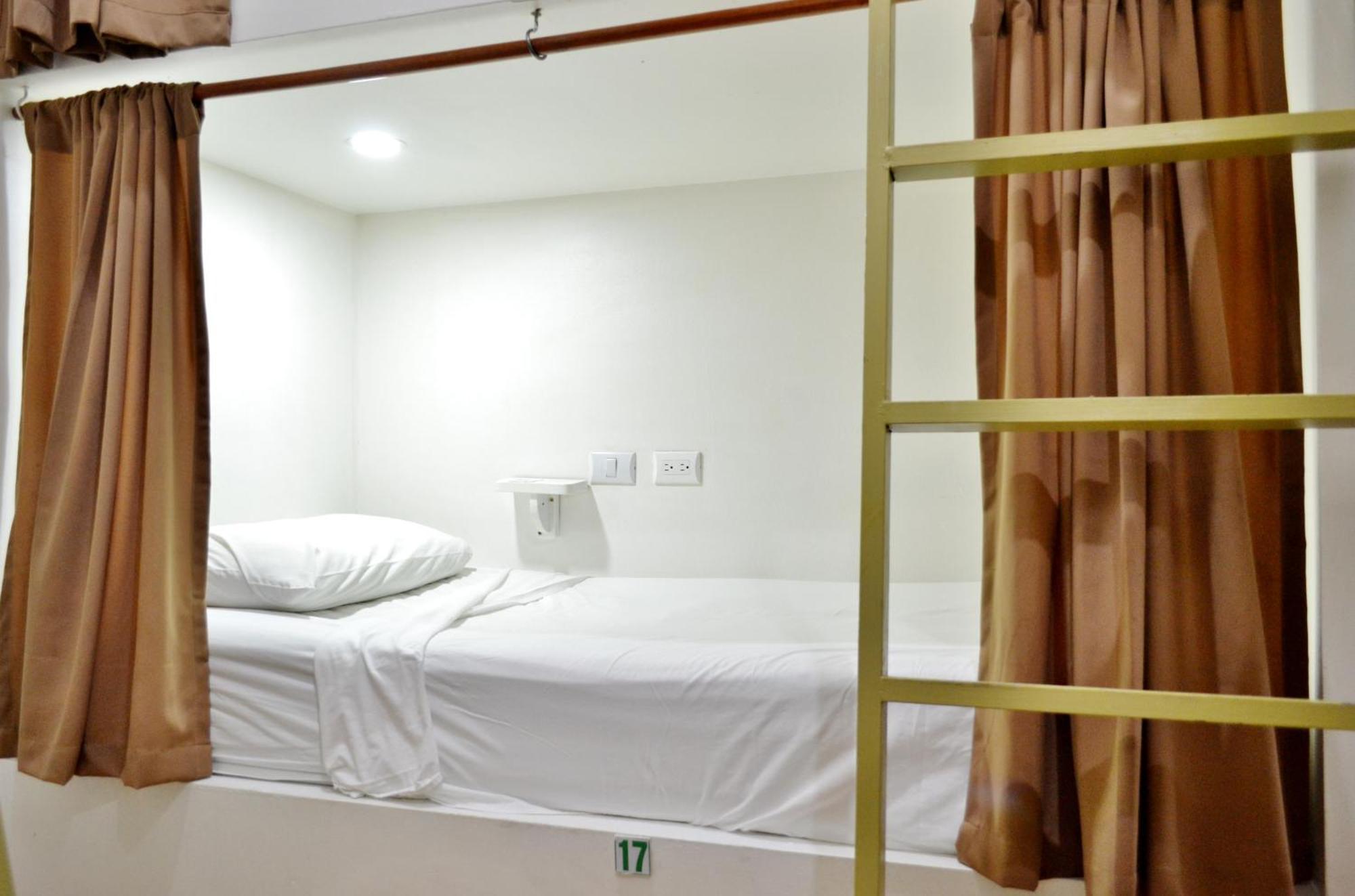 Hotel Peten Express Flores Ngoại thất bức ảnh
